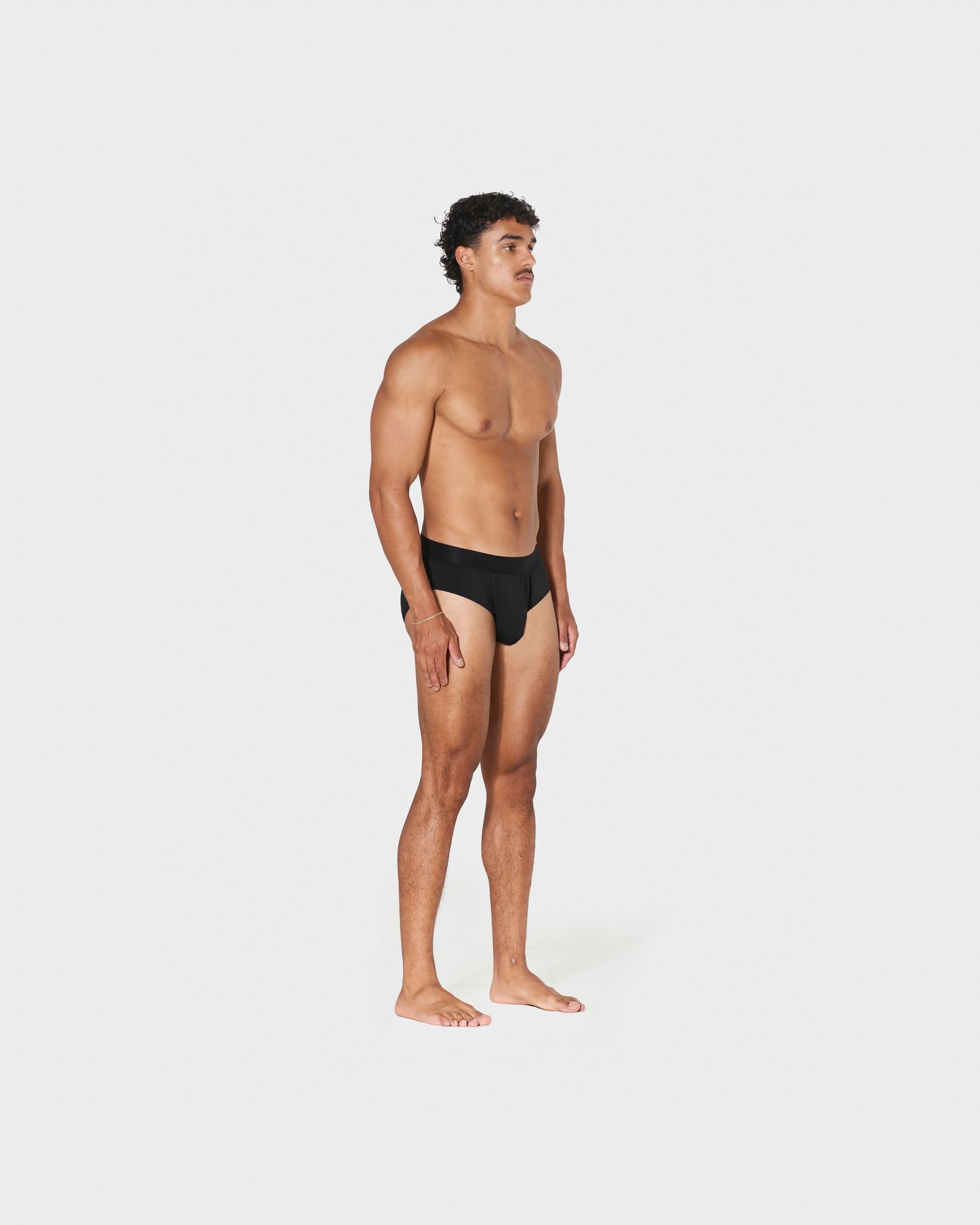 BLACK (BRIEF) (BIG POUCH)